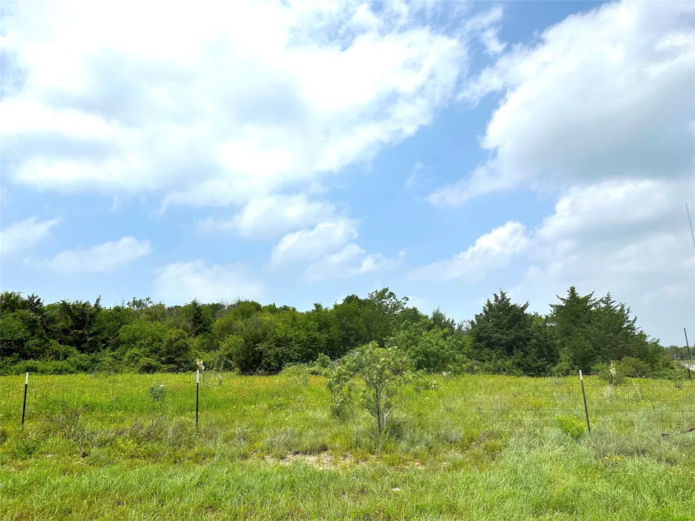 13 Winchester Drive Moody, TX 76557