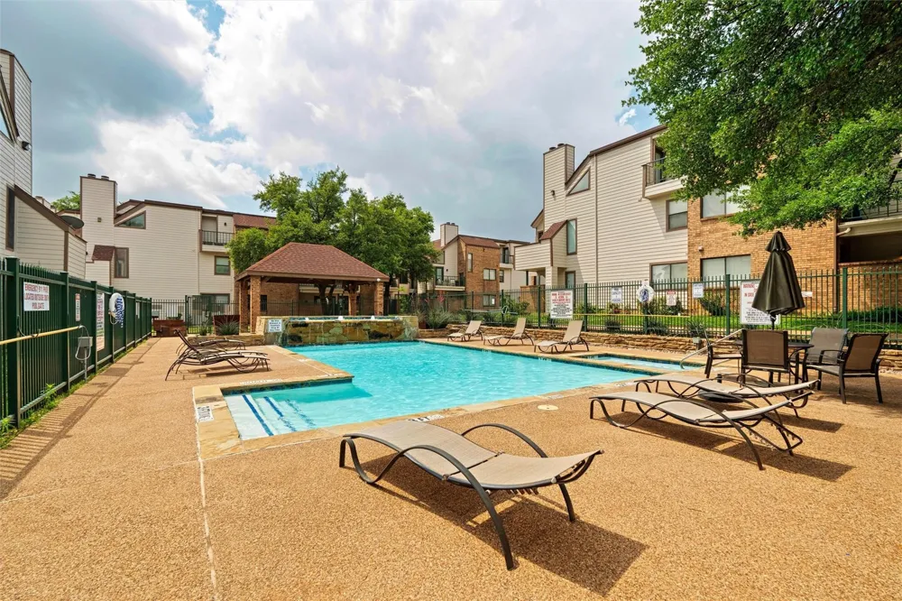 2312 Balsam Drive #A213 Arlington, TX 76006