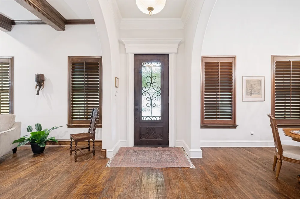 96 Casa Lane #210 Colleyville, TX 76034