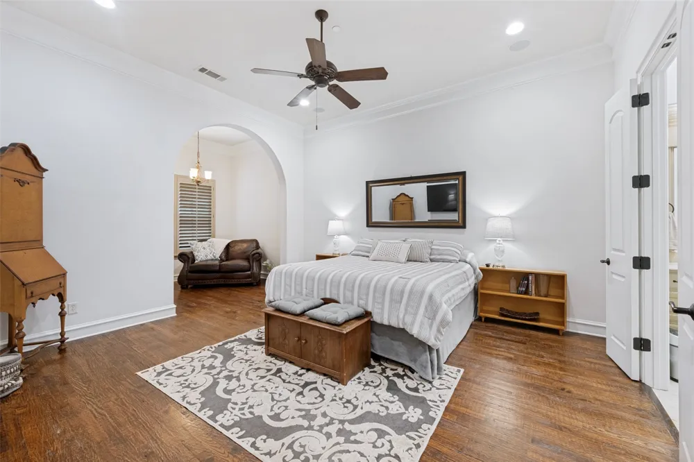 96 Casa Lane #210 Colleyville, TX 76034