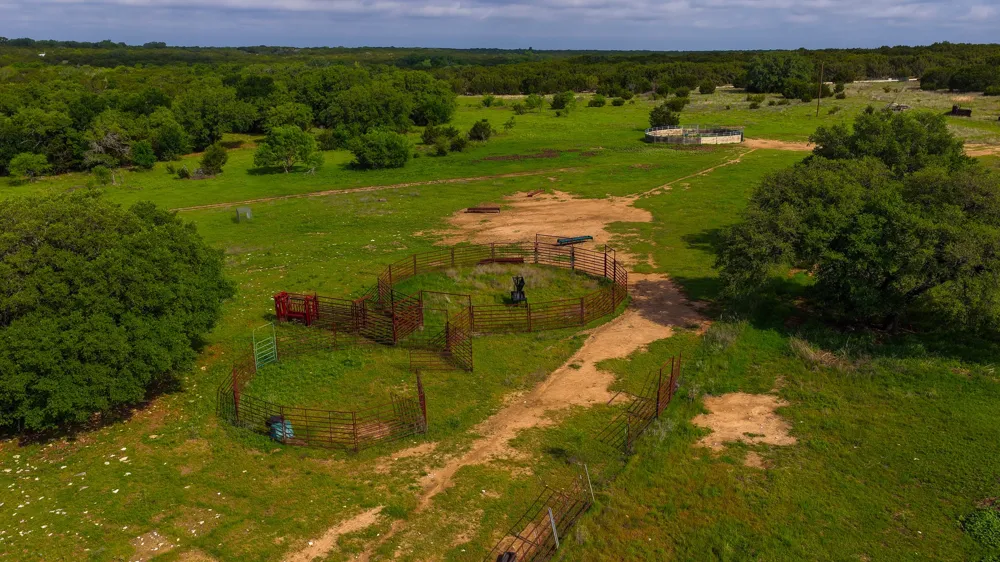 County Road 105 Hamilton, TX 76531