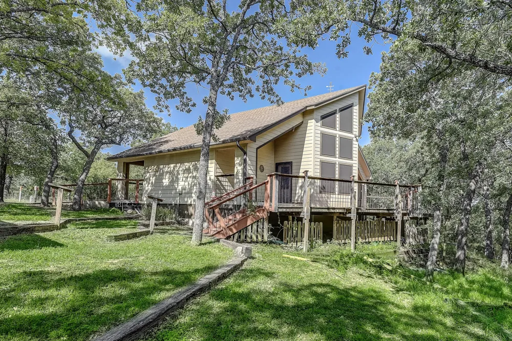 41 Crestline Court Nocona, TX 76255