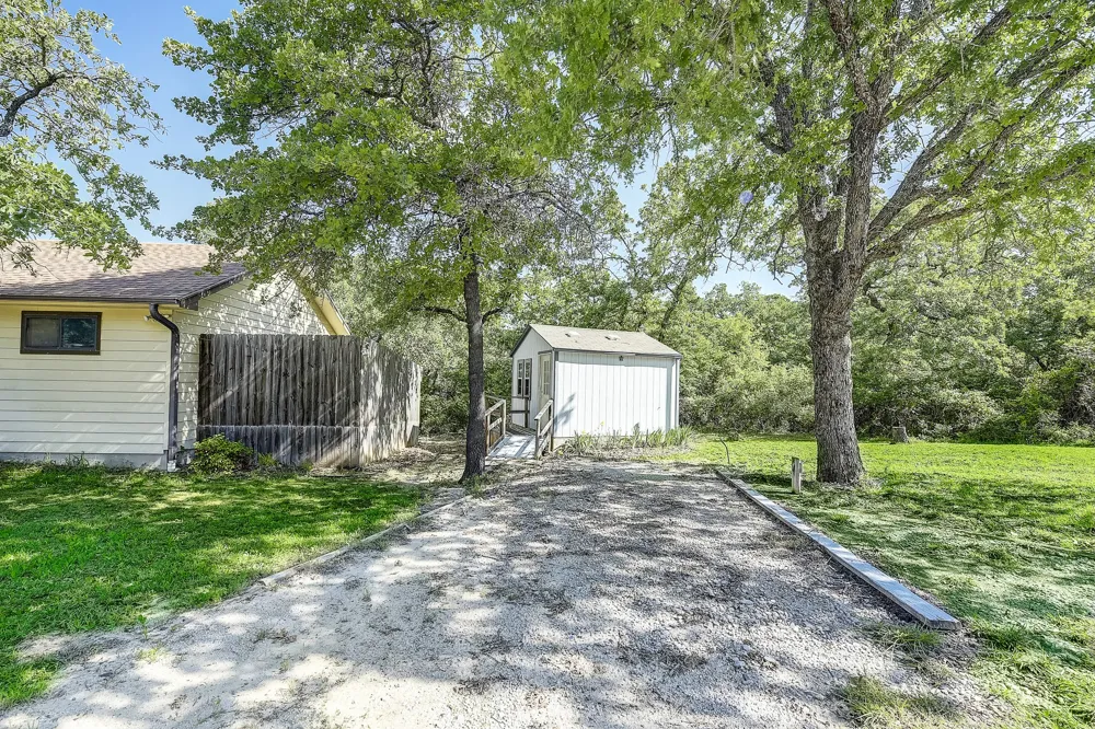 41 Crestline Court Nocona, TX 76255
