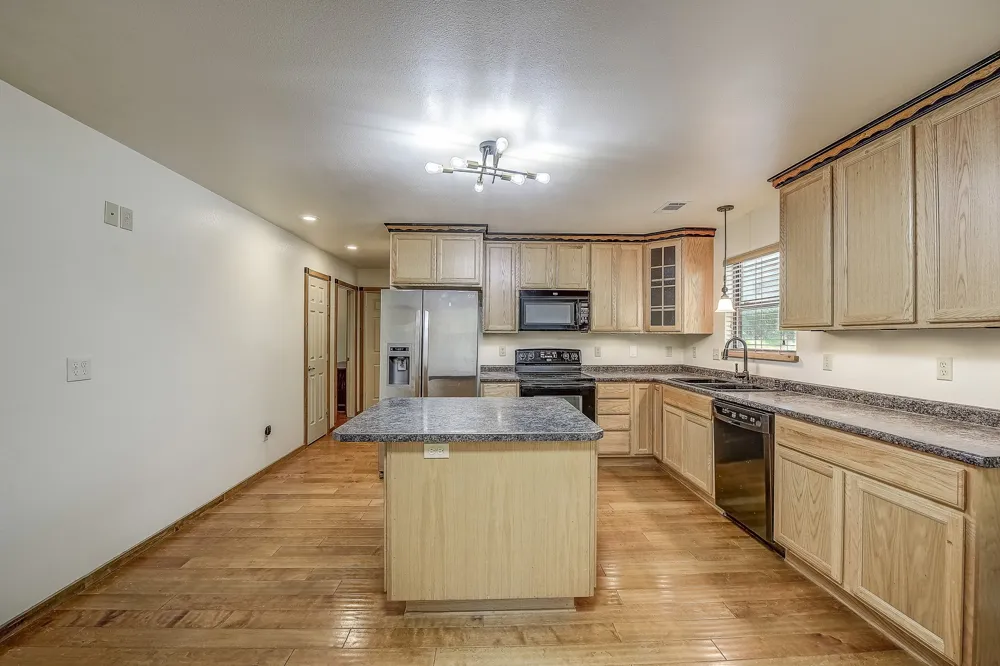 41 Crestline Court Nocona, TX 76255