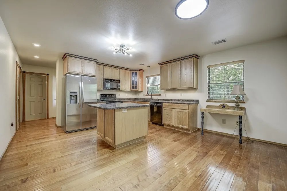 41 Crestline Court Nocona, TX 76255