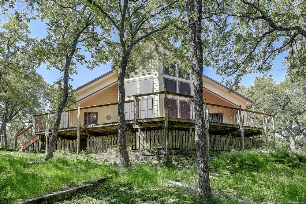 41 Crestline Court Nocona, TX 76255