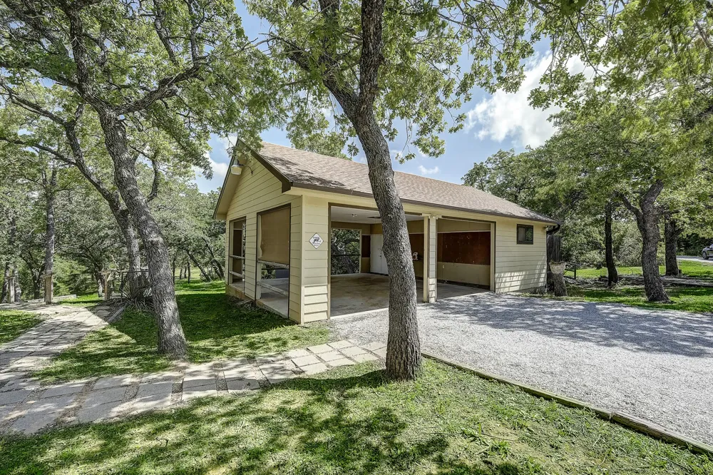 41 Crestline Court Nocona, TX 76255