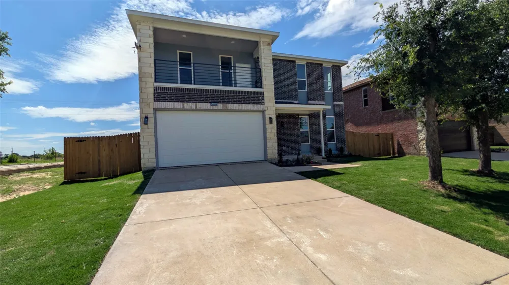 14804 Broadview Drive Balch Springs, TX 75180