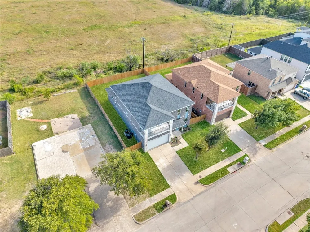 14804 Broadview Drive Balch Springs, TX 75180