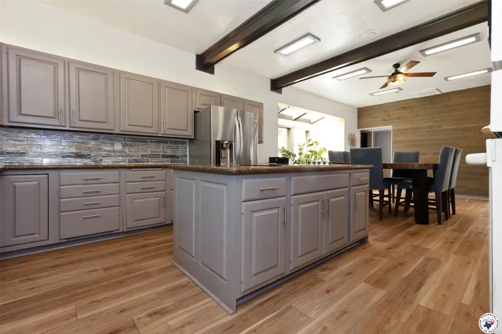 12070 Farm to Market Road 990 Simms, TX 75574