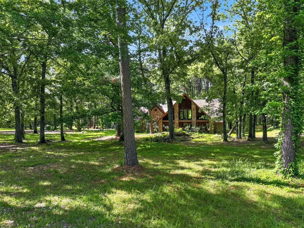 12070 Farm to Market Road 990 Simms, TX 75574