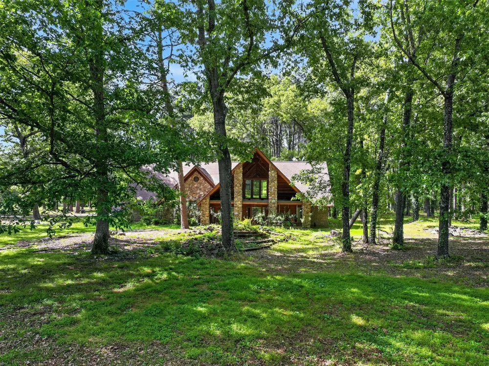 12070 Farm to Market Road 990 Simms, TX 75574