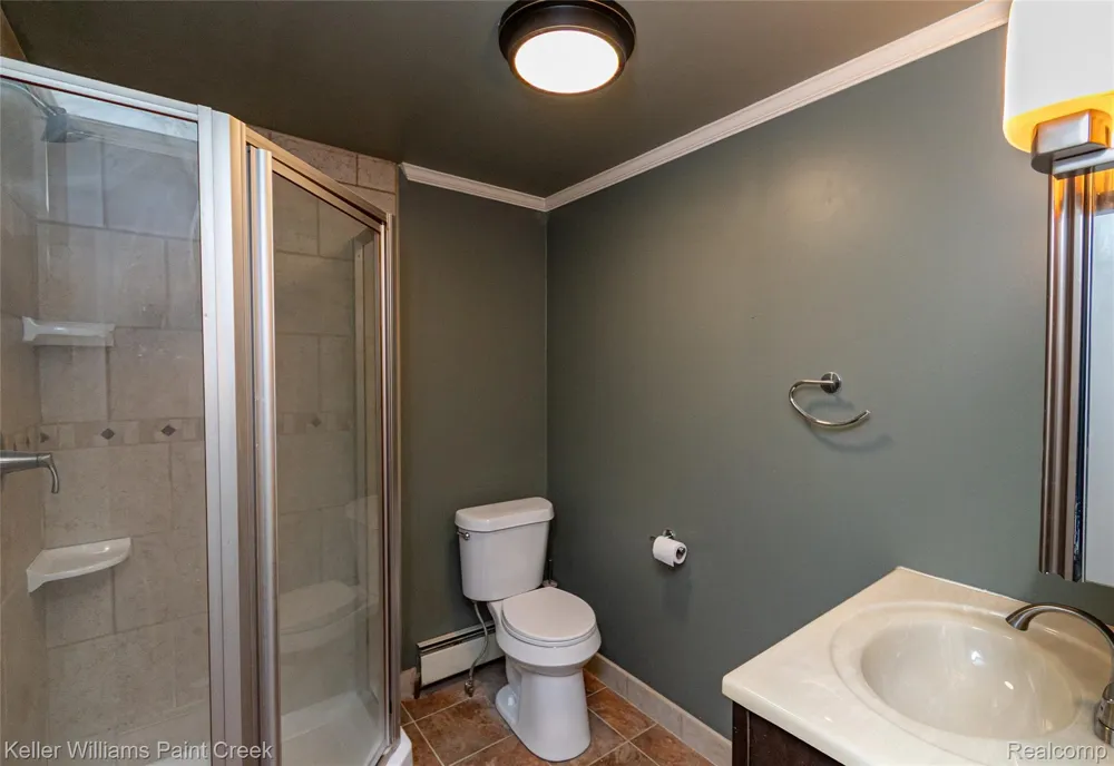 27425 Townley Street Madison Heights City, MI 48071
