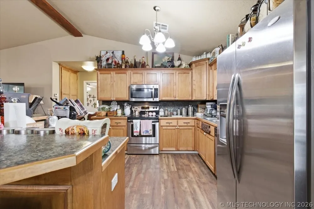 17500 County Road 3470 Roff, OK 74865