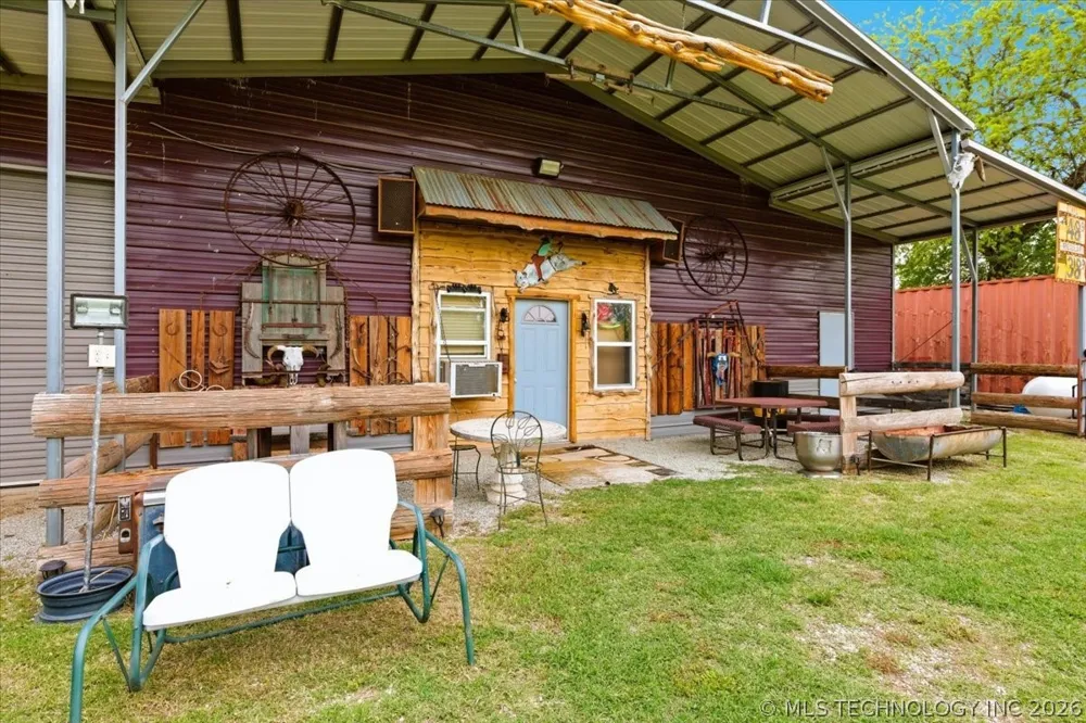 17500 County Road 3470 Roff, OK 74865