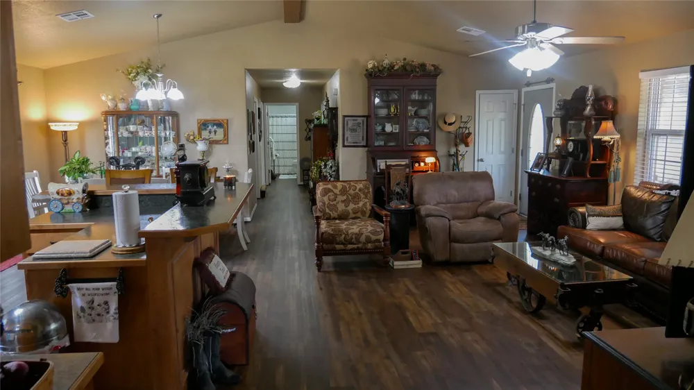17500 County Road 3470 Roff, OK 74865