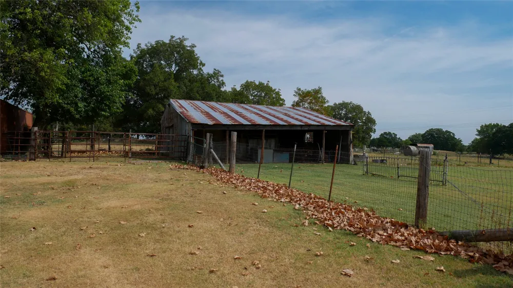 17500 County Road 3470 Roff, OK 74865