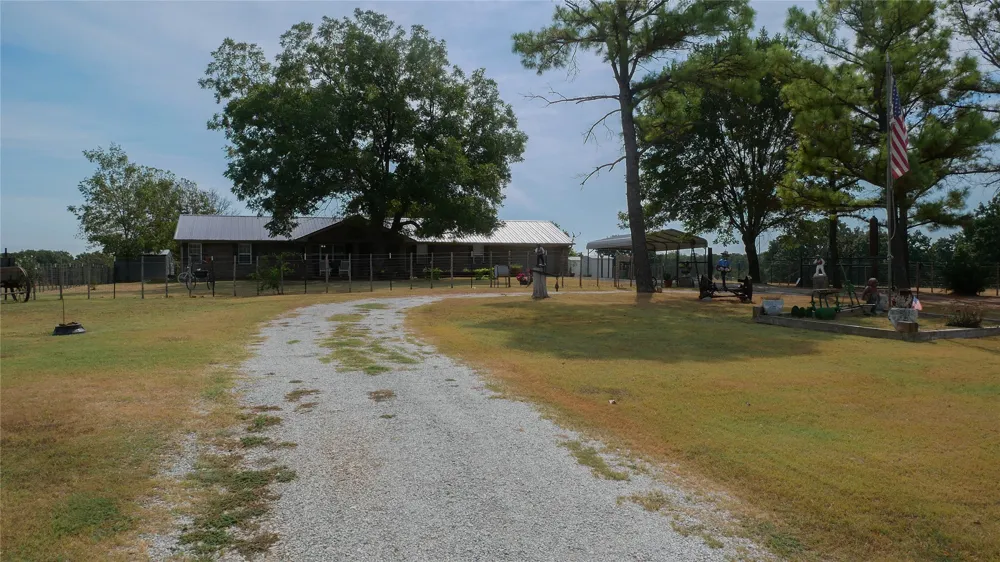 17500 County Road 3470 Roff, OK 74865