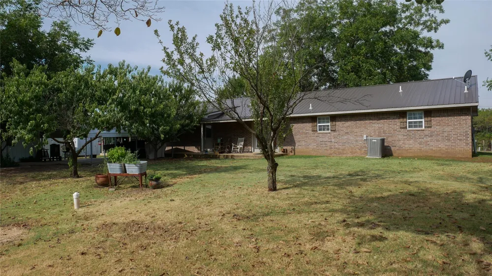 17500 County Road 3470 Roff, OK 74865