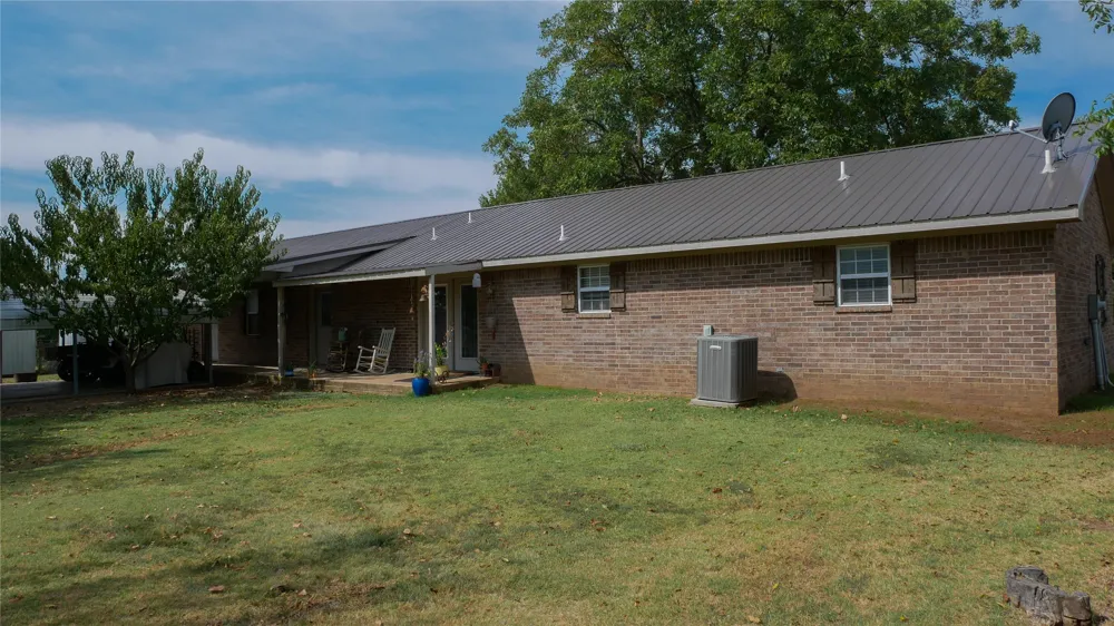 17500 County Road 3470 Roff, OK 74865