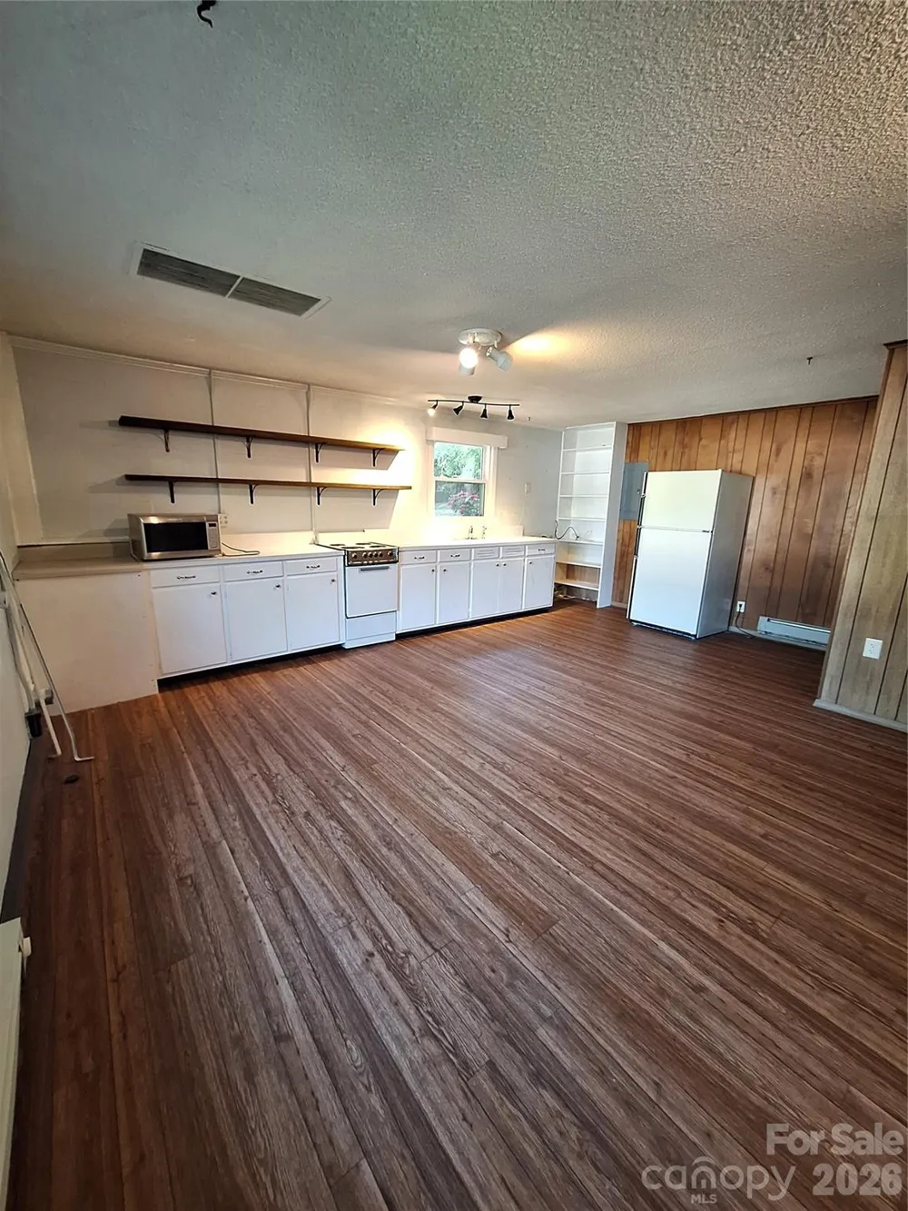 14623 Lucia Riverbend Highway Stanley, NC 28164