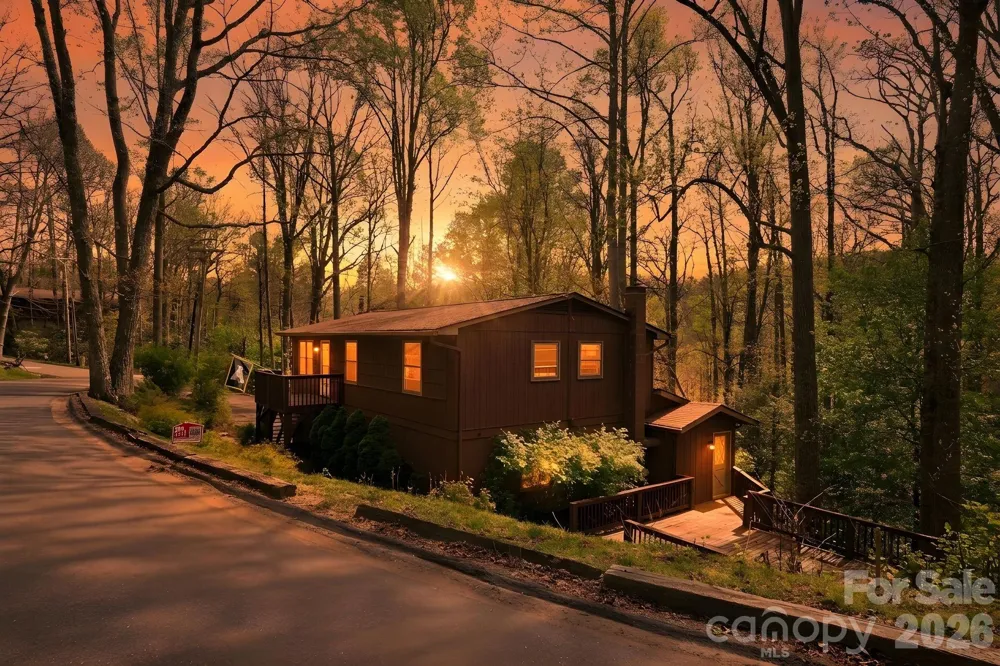 806 Dogwood Drive Boone, NC 28607