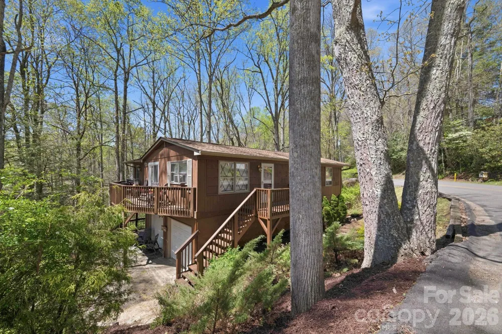 806 Dogwood Drive Boone, NC 28607