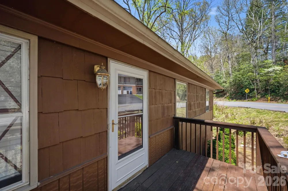 806 Dogwood Drive Boone, NC 28607