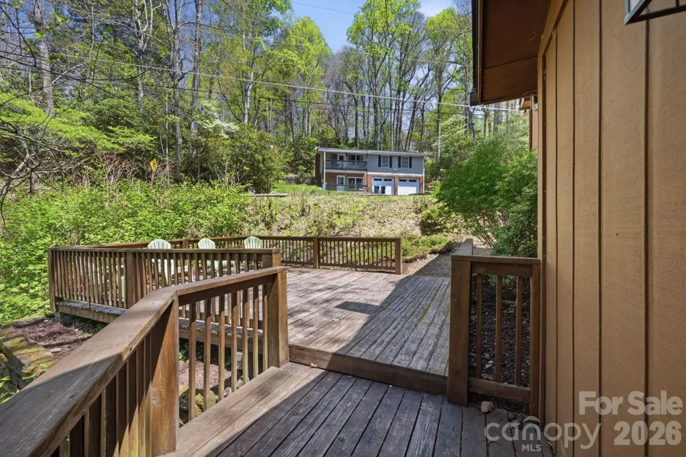 806 Dogwood Drive Boone, NC 28607