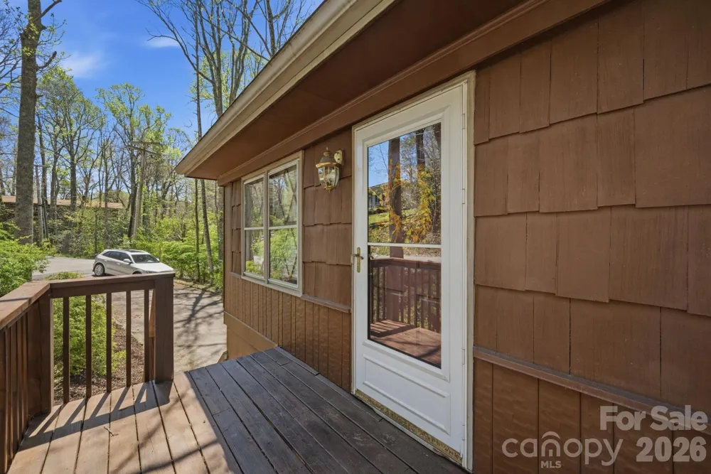 806 Dogwood Drive Boone, NC 28607