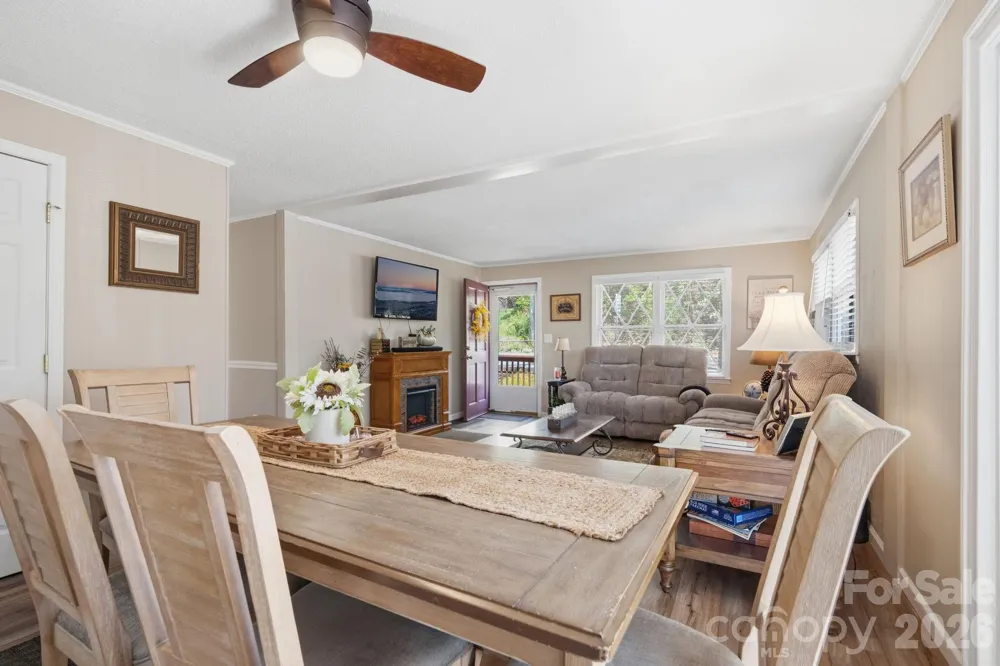 806 Dogwood Drive Boone, NC 28607