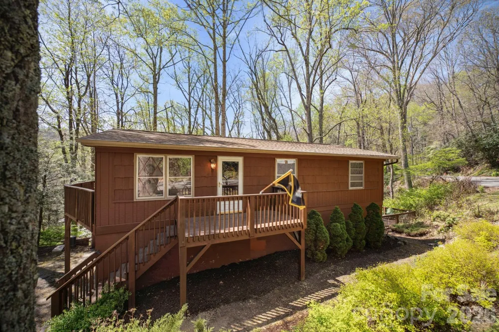 806 Dogwood Drive Boone, NC 28607