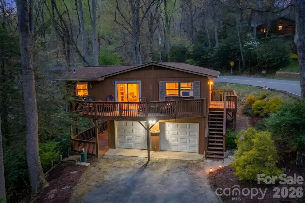 806 Dogwood Drive Boone, NC 28607