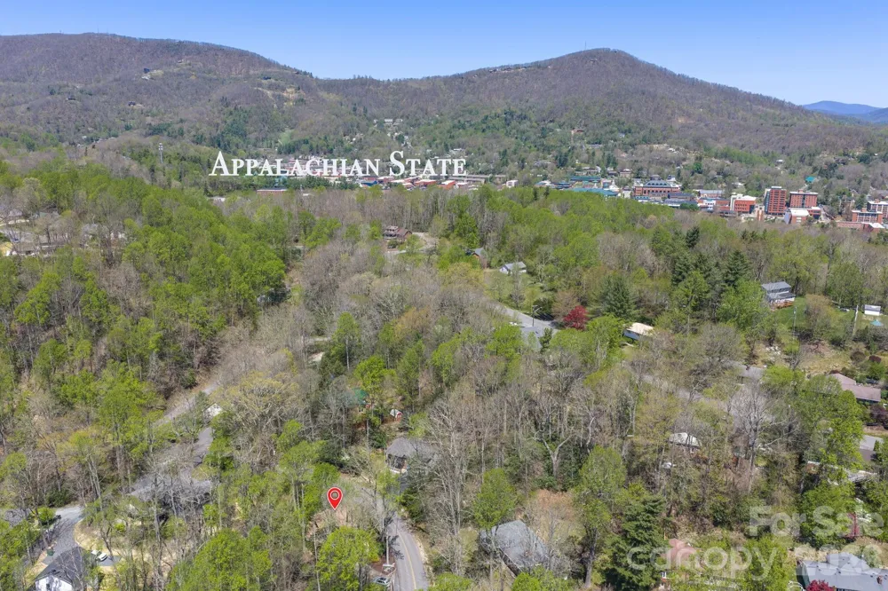 806 Dogwood Drive Boone, NC 28607