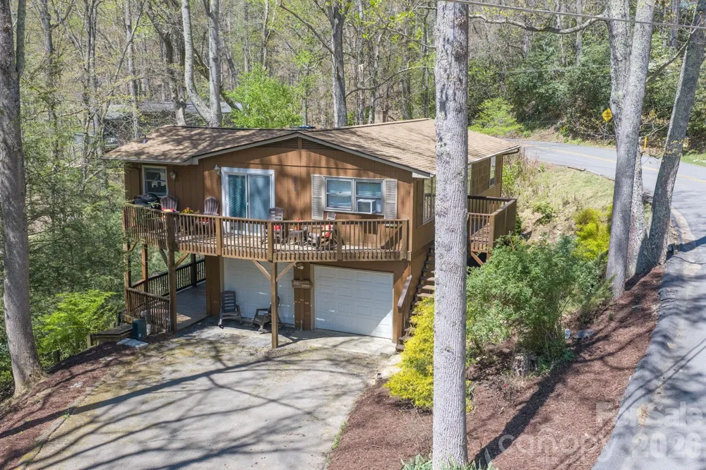 806 Dogwood Drive Boone, NC 28607