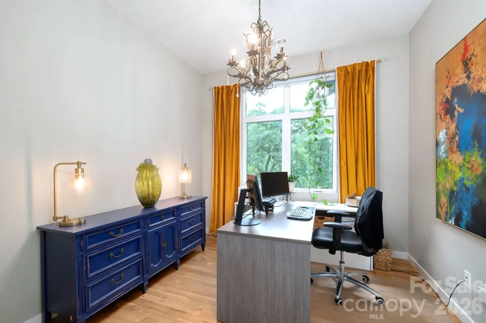 559 Shining Rock Path Horse Shoe, NC 28742