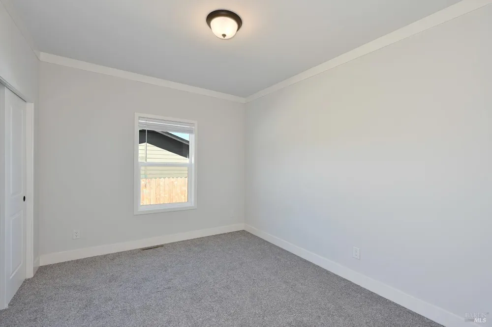 1522 Wakefield Avenue Weed, CA 96094