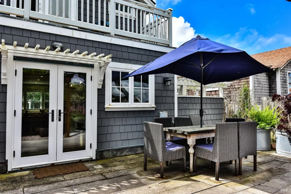 68 Ocean View Avenue Dillon Beach, CA 94929