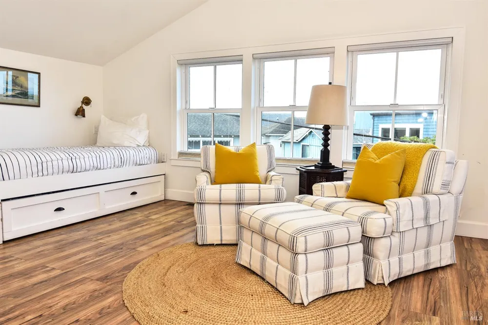 68 Ocean View Avenue Dillon Beach, CA 94929