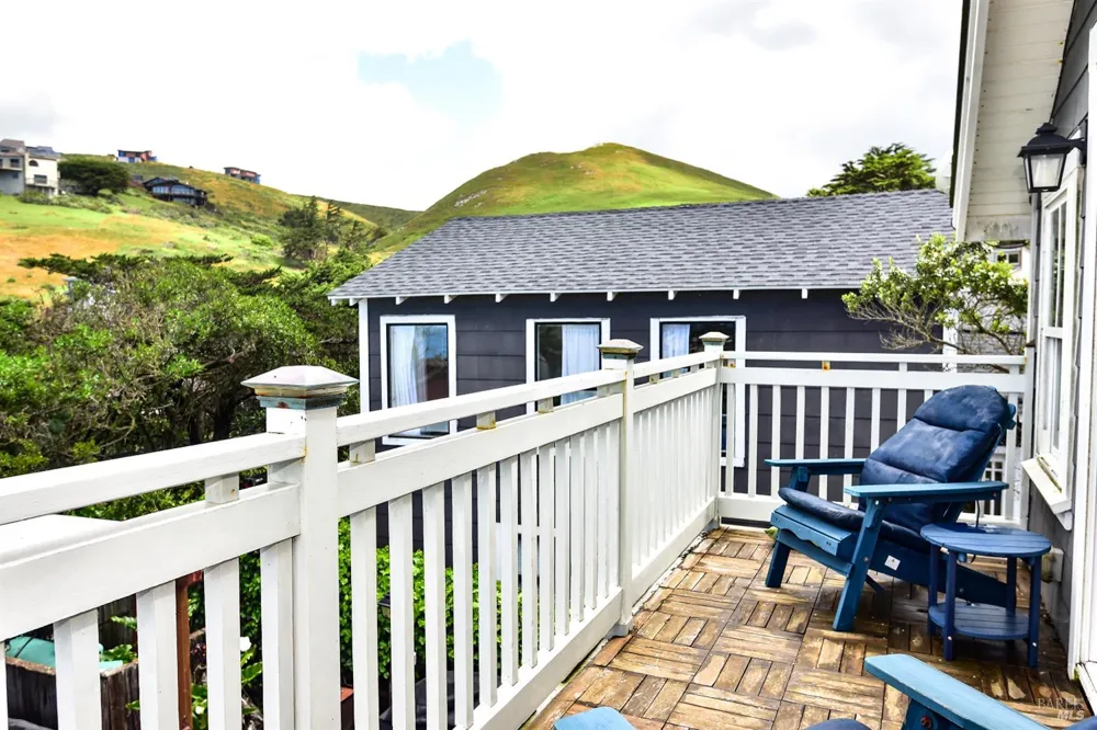68 Ocean View Avenue Dillon Beach, CA 94929
