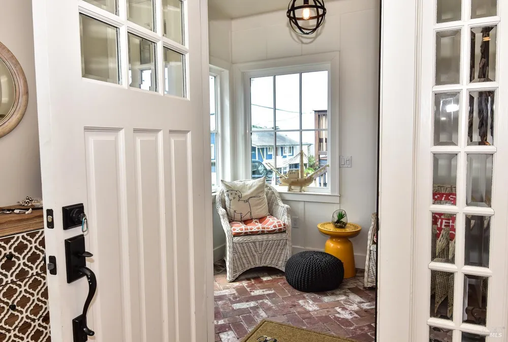 68 Ocean View Avenue Dillon Beach, CA 94929