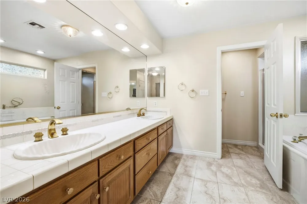 1990 Jim Haworth Court Logandale, NV 89021
