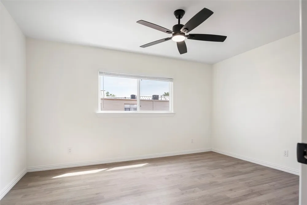 9818 Valley Meadow Place Dallas, TX 75220