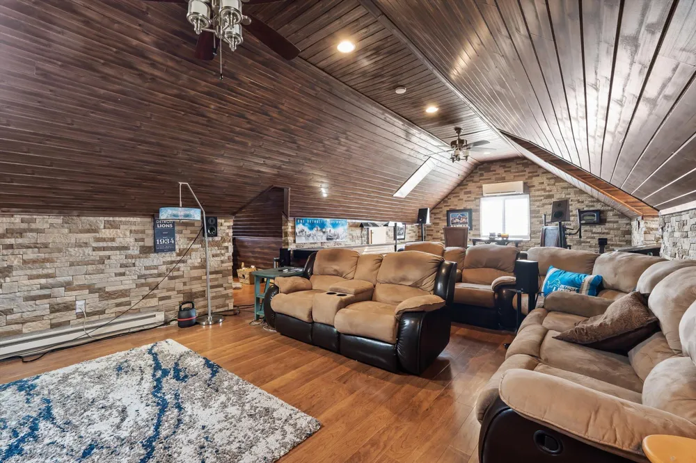 8115 Colony Drive Algonac, MI 48001