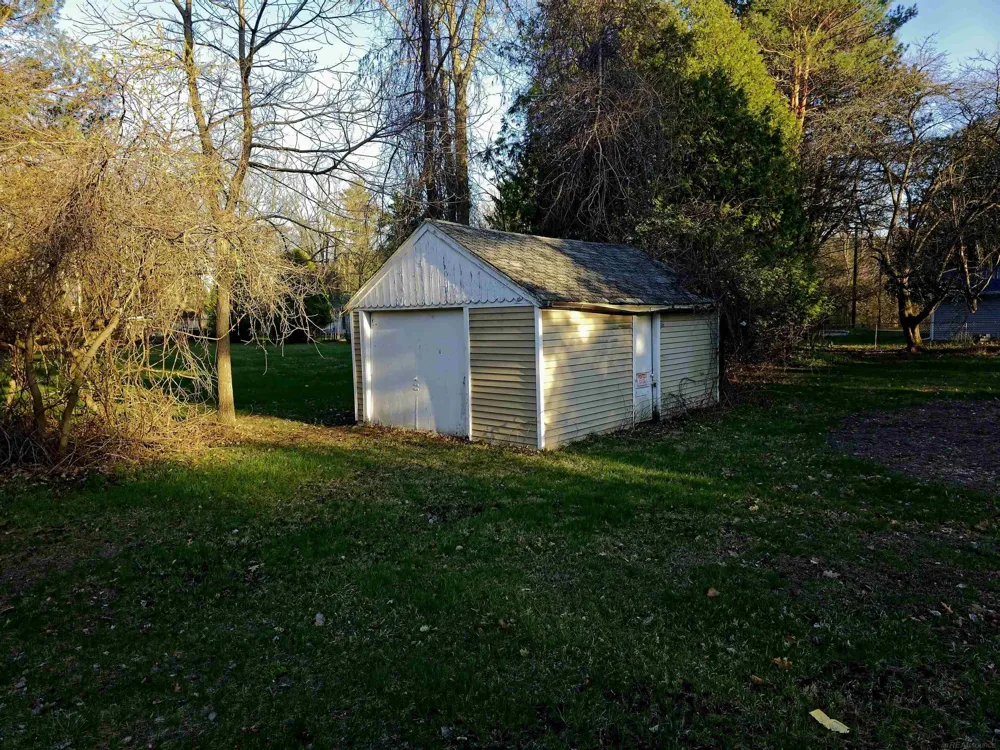 7333 Hawthorne Road Worth Township, MI 48450