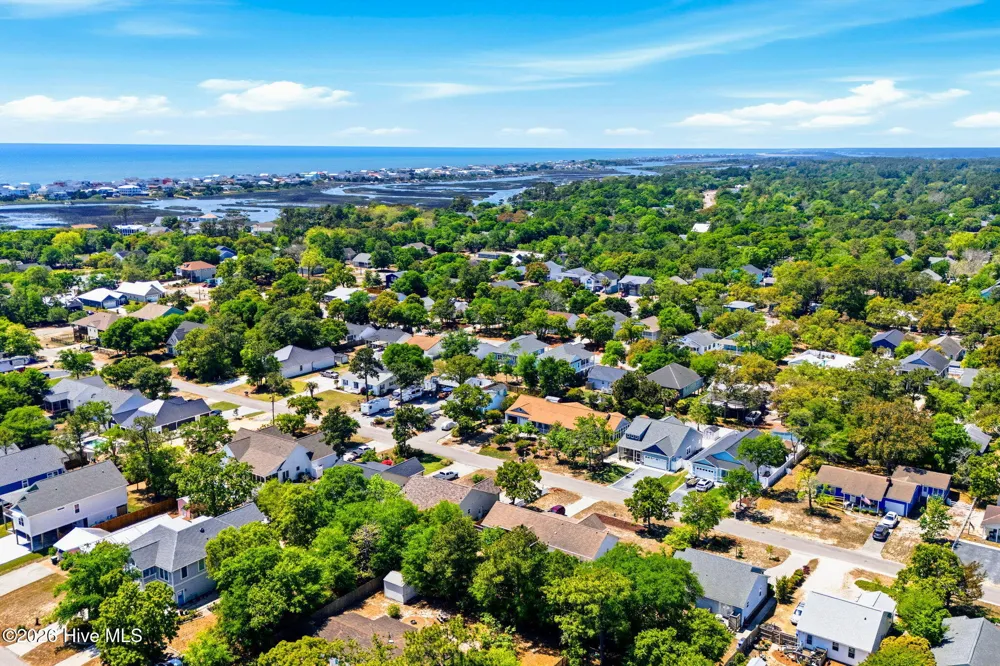 121 NW 12th Street Oak Island, NC 28465