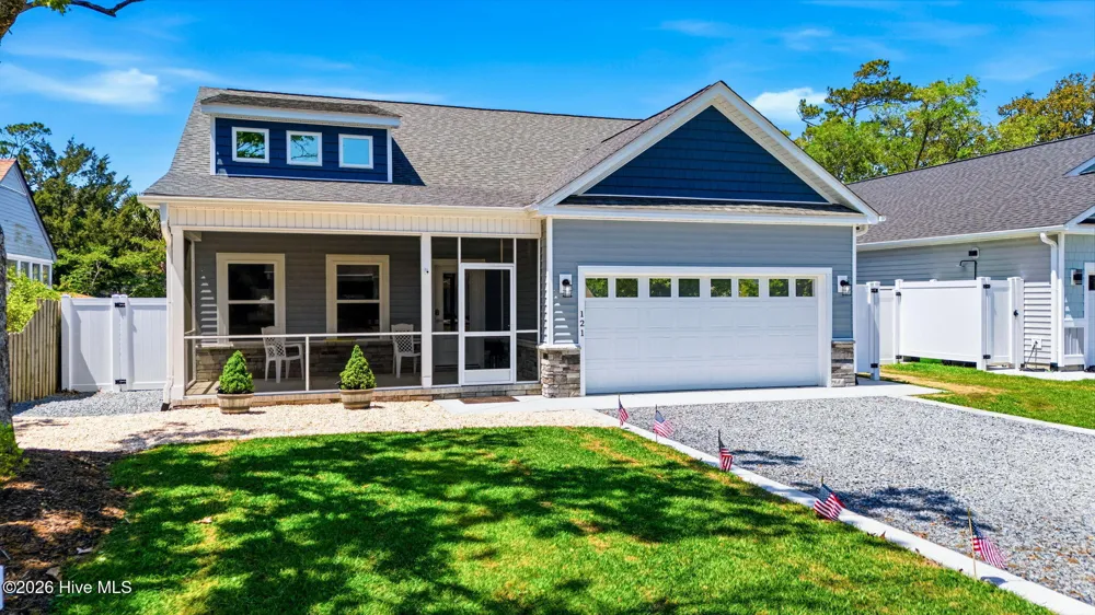 121 NW 12th Street Oak Island, NC 28465