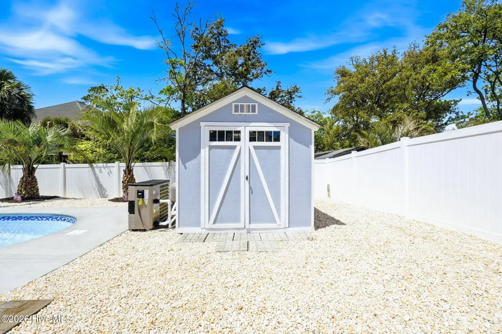 121 NW 12th Street Oak Island, NC 28465