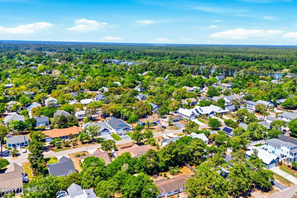 121 NW 12th Street Oak Island, NC 28465