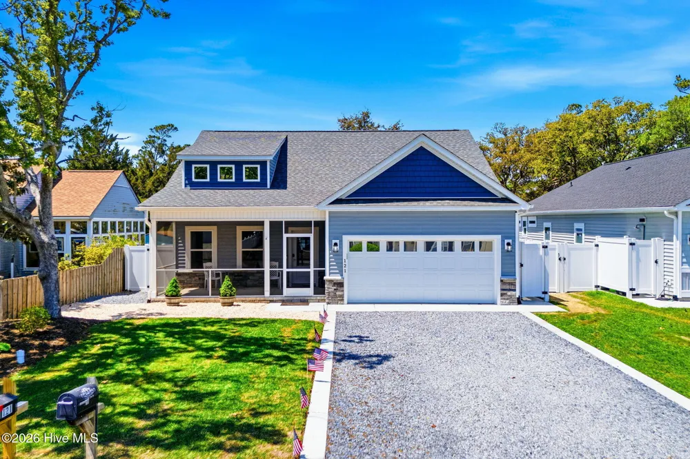 121 NW 12th Street Oak Island, NC 28465
